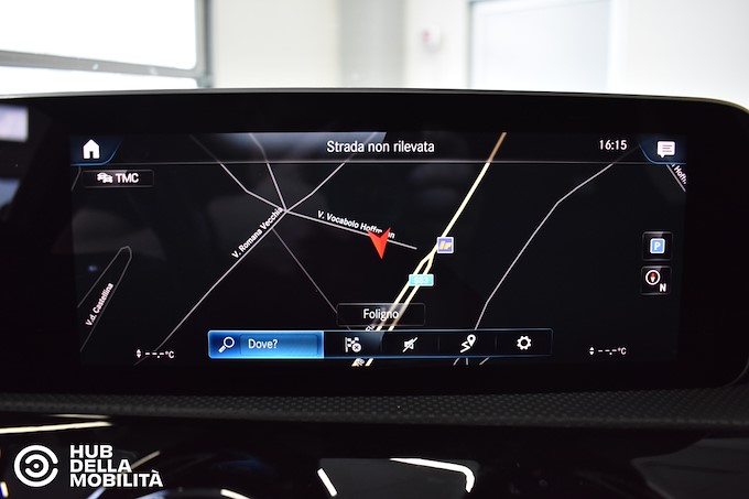 MERCEDES-BENZ A 200 d Automatic Premium